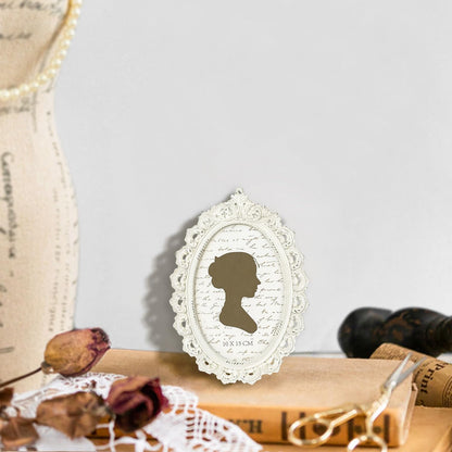 Sunlit Vintage Picture Frame 4x6 Inch, Oval Antique Photo Frames with Glass Front, Luxury Photo Display, Tabletop Wall Hanging, Gift Ideas, White