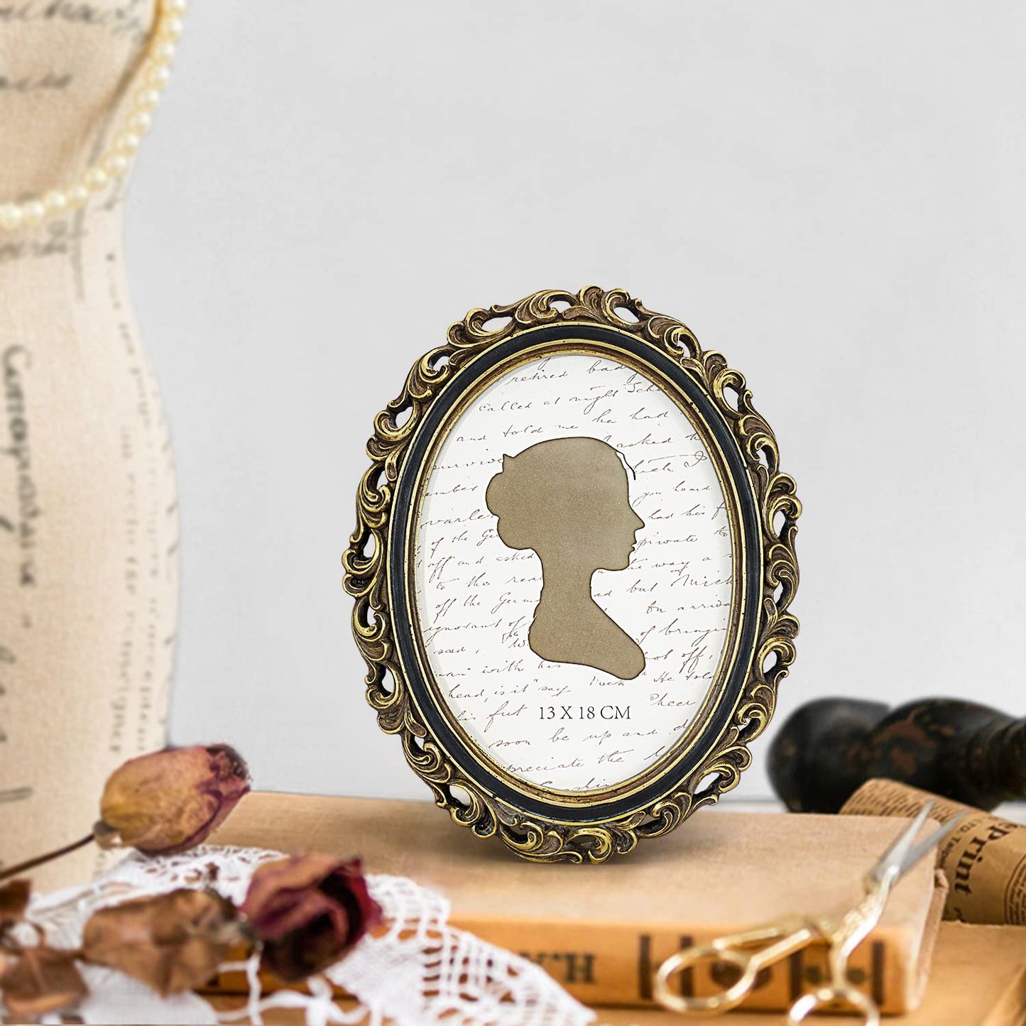 Sunlit Vintage Picture Frame 4x6 Inch, Oval Antique Photo Frames with Glass Front, Luxury Photo Display, Tabletop Wall Hanging, Gift Ideas, Golden Brown